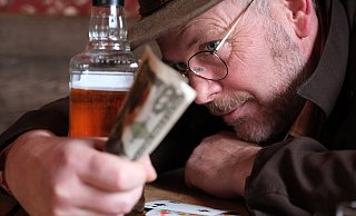 Wie aus dem Spaghetti-Western: Silly Willy redet für eine Handvoll Svensson-Dollar. - Ulf Hanke