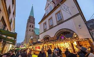 Der Bielefelder Weihnachtsmarkt war 2022 auch trotz Corona gut besucht. - Oliver Krato,Oliver Krato