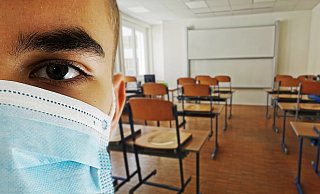 Lüften oder Raumluftfilter - womit können Schüler und Schülerinnen nach den Ferien rechnen? - Symbolbild/Pixabay