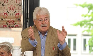 Der CDU-Politiker Elmar Brok aus Bielefeld gehörte fast 40 Jahre lang dem Europäischen Parlament an und war in dieser Zeit sehr einflussreich. - Joern Spreen-Ledebur