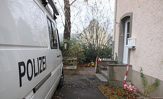 Die Mordkommission "Rusch" ermittelte an der Albert-Rusch-Straß wegen versuchten Mordes und versuchter schwerer Brandstiftung. - Susanne Barth