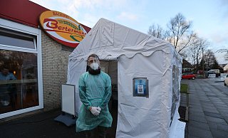 Seit einer Woche gibt es eine Teststation in Eidinghausen. - Nicole Sielermann