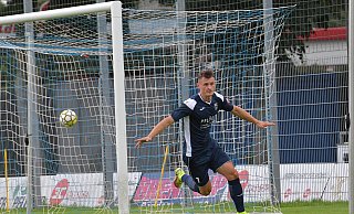 Joker: Der eingewechselte Niklas Szeleschus brachte den SC Wiedenbrück mit seinem Kopfballtreffer zum 2:1 in der 68. Minute auf die Siegerstraße. - Jens Dünhölter