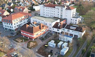 In Rahden steht das kleinste Krankenhaus der Mühlenkreiskliniken. Wird ein neues Klinikum für das Lübbecker Land gebaut, wären seine Tage gezählt. - Torsten Hagemann
