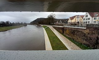 Der Weserpegel ist am Freitagnachmittag auf 3,15 Meter gestiegen. - Simone Flörke