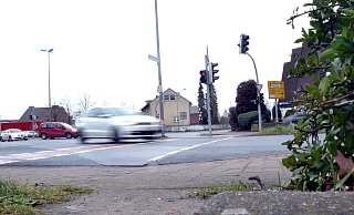 Zu einem Unfall ist es auf der Kreuzung Holser Straße/Levisonstraße gekommen. - Katharina Eisele