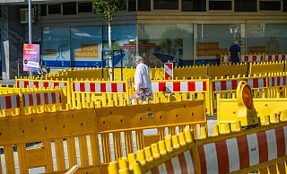 Die Menschen im Bielefelder Süden brauchen weiterhin Geduld. Die große Baumaßnahme im Verlauf der Hauptstraße dauert länger als erhofft. - Andreas Zobe