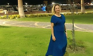 Nursel Mustu hat bei der Buchung von Flugtickets nach Izmir im Sommer 1.200 Euro verloren. Nun will sie den mutmaßlichen Betrüger vor Gericht zerren. - Nursel Mustu