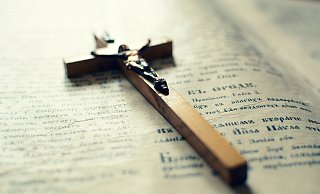 In einer Freikirche ist ein Gottesdienst aufgelöst worden. - (Symbolbild): Pixabay