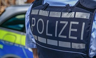 Die Polizeibeamten rückten in der Nacht in Richtung Hauptbahnhof aus. - Picture Alliance