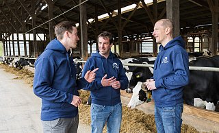 Lasse Dumstrei (v.l.), Daniel Potthoff und Eike Diestelkamp, Gründer des Start-ups "Betriebsmittelhelden" - WWW.NEUSCHAEFER-RUBE.DE