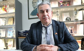 Recep Alpan ist Vorsitzender des Integrationsrats und des Sportvereins Türk-Gücü Paderborn. - Holger Kosbab