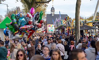 Auf Herbstlibori werden circa 70 Schausteller Besucher verpflegen und unterhalten. Nach einigen schwierigen Jahren ist die Branche nun optimistisch. - Niklas Tüns