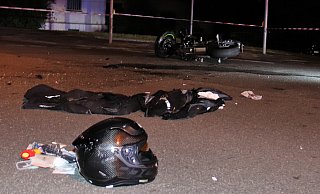 Der junge Biker schwebt nach dem nächtlichen Unfall in Höxter nicht mehr in Lebensgefahr. - David Schellenberg Der junge Biker schwebt nach dem nächtlichen Unfall in Höxter nicht mehr in Lebensgefahr. - David Schellenberg