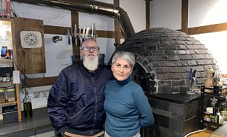 Thorsten Bötte und Patricia Bötte-Pastor von Böttes Holzsteinofen in Verl. - Markus Voss