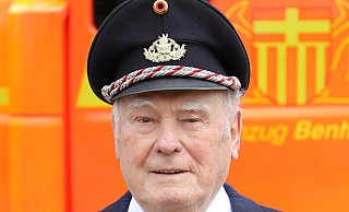 Dionysius Vogt hat zahlreiche Auszeichnungen erhalten. - Feuerwehr