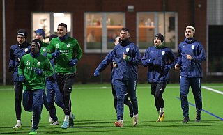 Der FC Gütersloh hat das Training wieder aufgenommen. Die Mannschaft bereitet sich auf die anstehenden Aufgaben in der Fußball-Regionalliga vor. - Jens Dünhölter