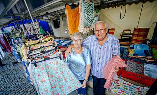 Christa und Heinz-Werner Eckhardt sind in diesem Jahr das letzte Mal auf dem Pottmarkt. - BESIM MAZHIQI