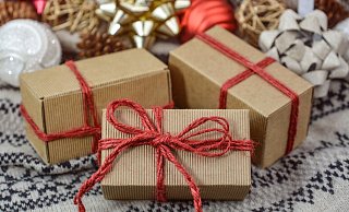 Auch eine wiederverwendbare oder recycelte Verpackung kann zu einem nachhaltigen Weihnachten beitragen. - Symbolbild: pixabay
