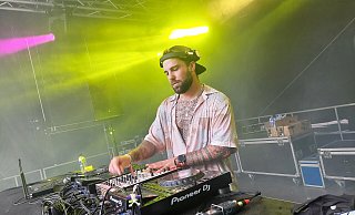 Das DJ-Festival „Anna Beatz“ auf der Freibad-Wiese in Verl im Kreis Gütersloh steht in der Kritik. - Karin Prignitz