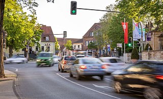 Der Verkehr auf der Residenzstraße ist eine Lärmquelle in Paderborn. - Niklas Tüns