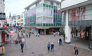 Einzelhändler in der Paderborner Innenstadt berichten von einer kontinuierlich steigenden Nachfrage. - Hans-Hermann Igges