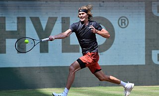 Nach vier Final-Teilnahmen in Halle will Alexander Zverev 2024 endlich den Turnier-Sieg einfahren. - IMAGO/Revierfoto