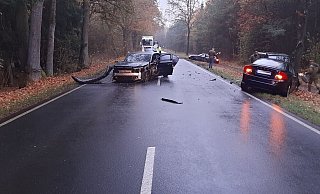 Die Unfallstelle: Die Bundesstraße musste komplett gesperrt werden. - Polizei