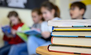Jeder vierte Viertklässler in Deutschland kann einer Studie zufolge nicht richtig lesen. - dpa