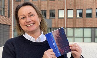 Claudia Fürste hat drei Jahre ihres Lebens ins Buch gepackt. Jahre, die es in sich hatten und die damals Stadtgespräch in der Kurstadt waren. - Nicole Sielermann