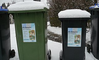 Besonders feuchte Bioabfälle können schnell an der Tonne gefrieren. - Stadt Paderborn/ASP Besonders feuchte Bioabfälle können schnell an der Tonne gefrieren. - Stadt Paderborn/ASP