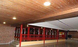Das Kernstück des Gebäudes, die Pausenhalle, soll komplett umgestaltet und anders genutzt werden. - Susanne Barth