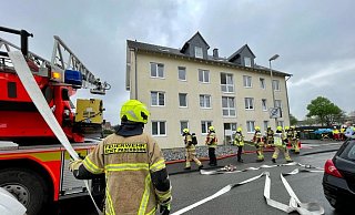 Rund 40 Einsatzkräfte waren aufgrund der Alarmierung vor Ort. - Ralph Meyer