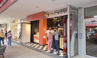 In das ehemalige Café Pammel ist das Leben zurückgekehrt - und hat Pizza und Dolce Vita im Gepäck. - Carola Balck