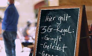 Ein Für und Wider: Falls die 2-G-Regel eintreffen sollte, hätte das für die Gastronomen Vorteile, aber auch Nachteile. - Pixabay