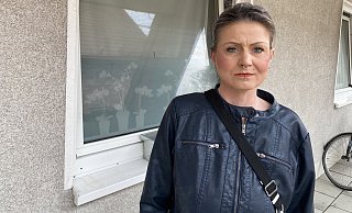 Nicole Kalweit erwehrt sich seit Dezember der Attacken ihres Nachbarn. - Burkhard Hoeltzenbein