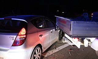 Der 20-jährige Fahrer übersah den Sprinter. - Polizei Herford