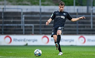 Winterneuzugang Nick Otto, hier beim Spiel in Köln, traf beim Heimsieg gegen Wegberg-Beeck zum 2:0 und erzielte damit seinen ersten Ligatreffer für Paderborns U21. - picture alliance