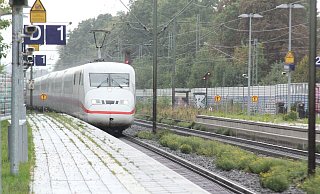 Die Bürgermeister von Bad Oeynhausen, Porta Westfalica und Minden unterstützen die Mindestforderungen der Bahn-Kritiker an den Planungsdialog mit der Bahn zum Bau der ICE-Trasse "Hannover-Bielefeld". - Ulf Hanke