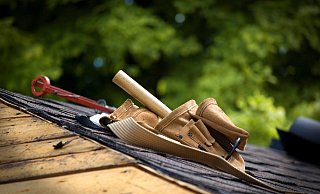 Plötzlich flüchten die "Handwerker." - Pixabay