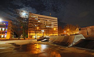 In der Polizeiwache Ost am Kesselbrink ist ein junger Bielefelder abgewimmelt worden, als er eine Strafanzeige erstatten wollte. Die Polizei überprüft den Vorfall nun. - Sarah Jonek