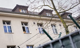 Das Verhalten von Bewohnern der Notunterkunft für Geflüchtete in der ehemaligen Dempsey-Kaserne bereitet Anwohnern Sorgen. - Niklas Tüns