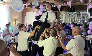 Bierkönig Christian Tebbe wurde von der Gesellschaft gefeiert. - Michael Nagel/SG Hunnebrock