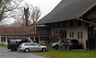 Eine Scheune im Raum Salzkotten zählte zu den bei dem umfangreichen Einsatz durchsuchten Objekten. - NW