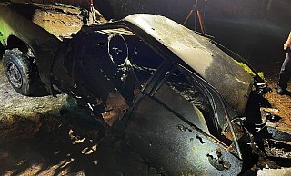 Auf dem Grund des Beller Mark Sees ist dieser grüne Chrysler 160 gefunden worden. - NW