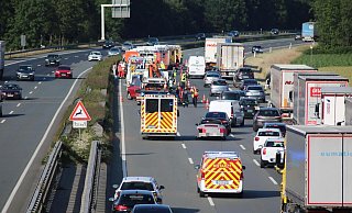 Insgesamt waren elf Menschen an den Unfällen in Gütersloh beteiligt - drei von ihnen wurden verletzt ins Krankenhaus gebracht. - Thorsten Heß