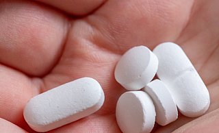 Der Giftnotruf wird immer häufiger wegen Überdosierungen mit Vitamin D angerufen. - dpa
