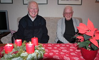 Gerhard Blome (l.) aus Bad Wünnenberg und Johannes Sprenger aus Atteln wurden vor 50 Jahren gemeinsam im Paderborner Dom zu Priestern geweiht. - Uwe Müller
