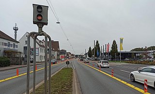 Der Blitzer an der Mindener Straße ist seit Jahren außer Betrieb. Ob eine weitere Nutzung noch notwendig ist, werden die Unfalllage zeigen, teilt der Kreis mit. - Sven Hauhart