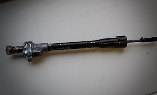 Diese selbstgebaute Schusswaffe hat die Polizei sichergestellt. Gegen den Besitzer läuft eine Strafanzeige. - Polizei Paderborn